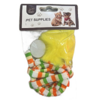 Wogy Игрушка-дразнилка для кошек Шарик меховой с колокольчиком на присоске, d6*80см